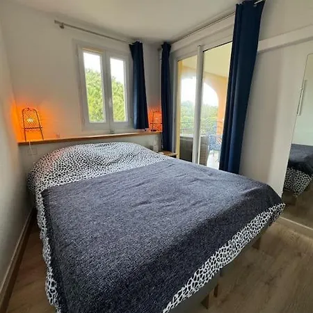 Apartamento T3 Vue Les Pieds Dans L'eau, Piscine, Clim *