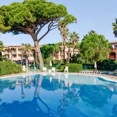 T3 Vue Les Pieds Dans L'eau, Piscine, Clim Apartament